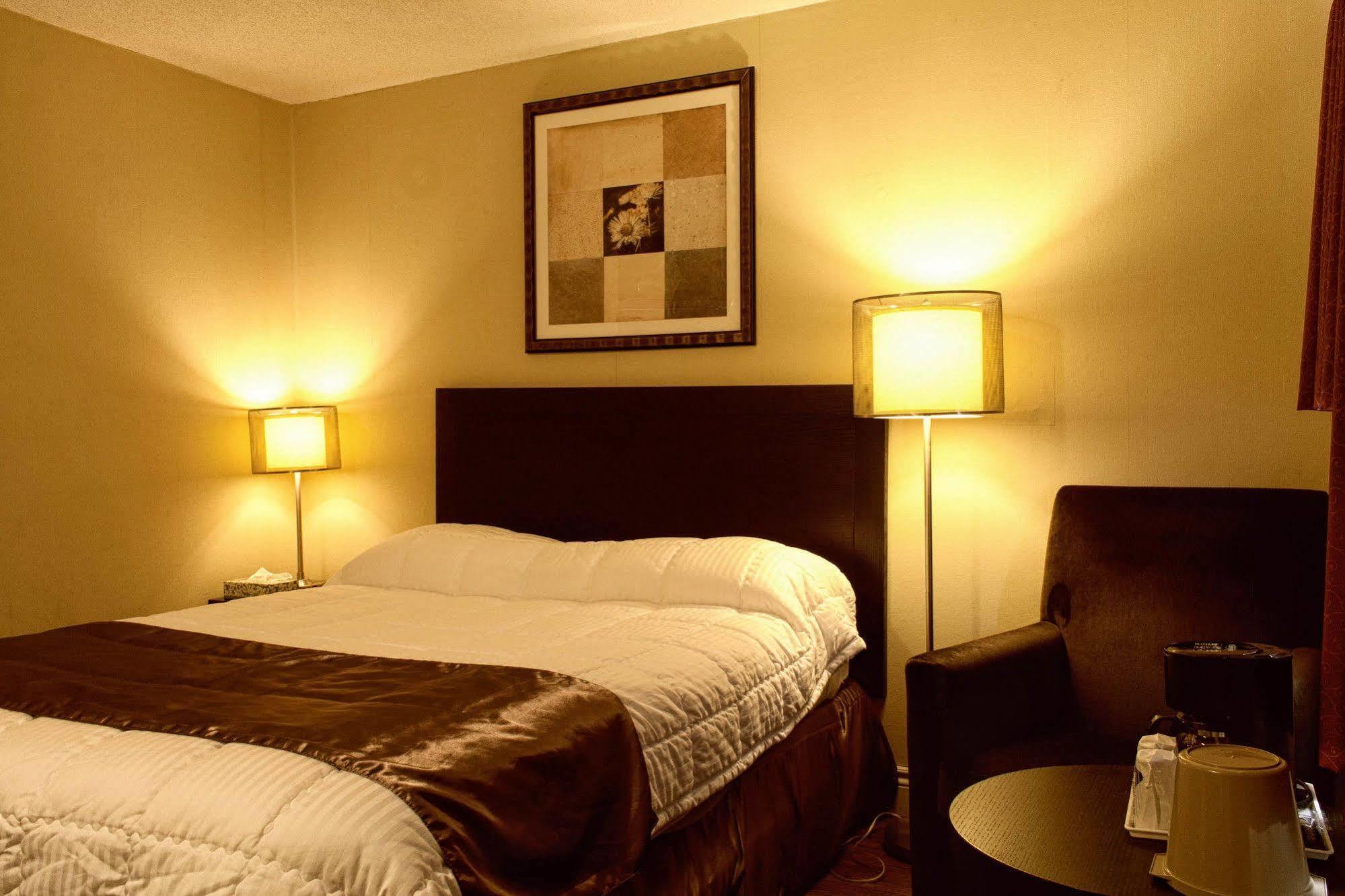 Hotel Moncton Buitenkant foto