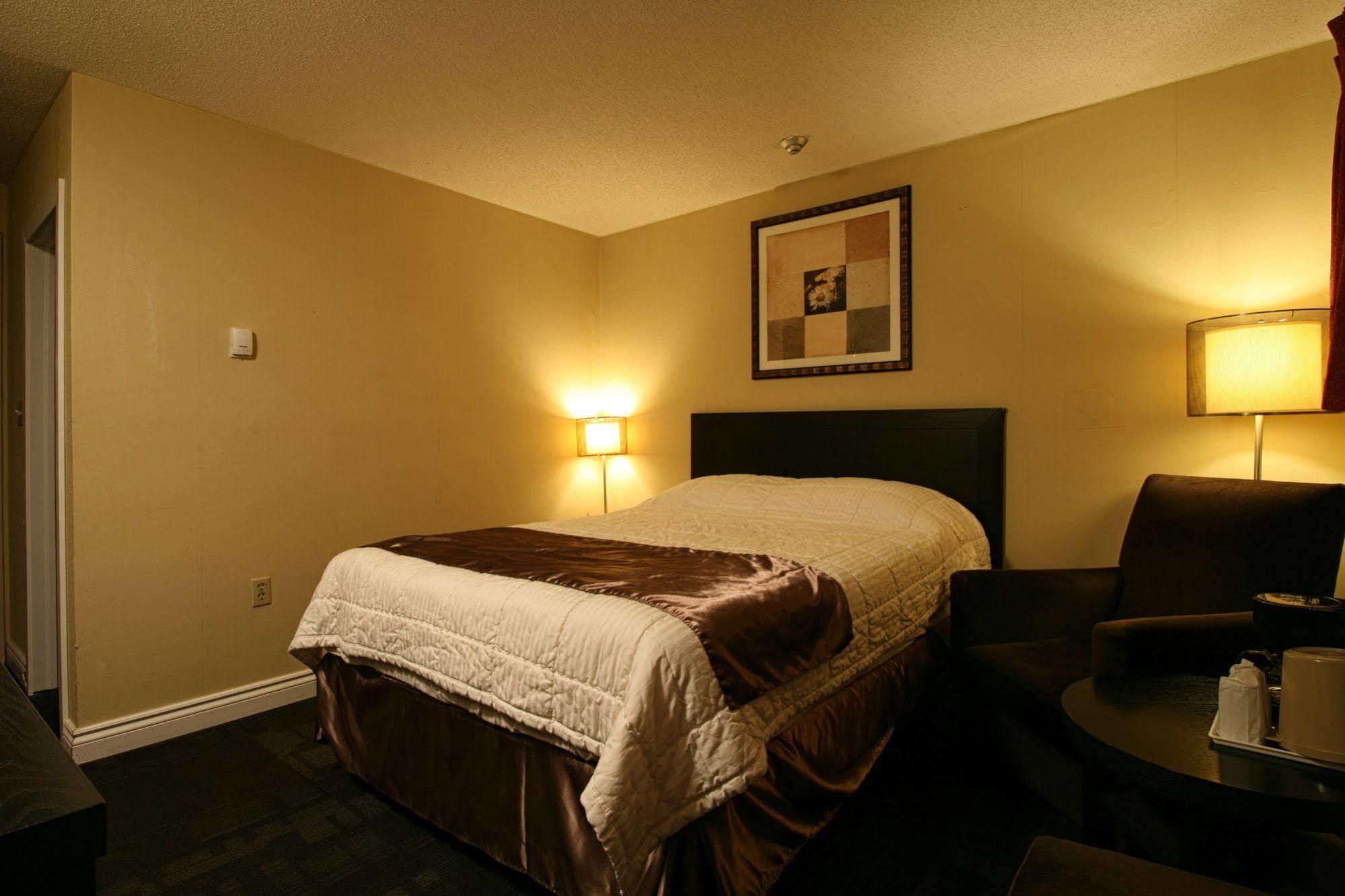 Hotel Moncton Buitenkant foto