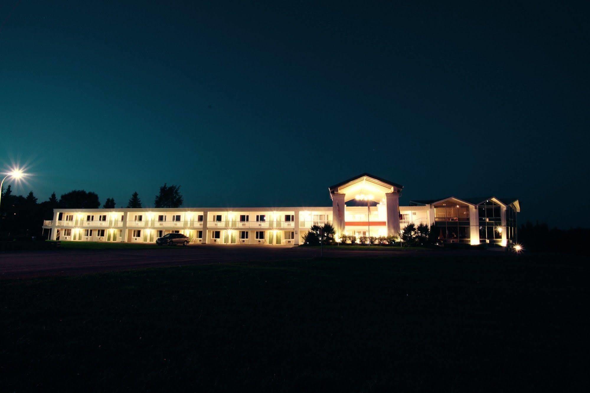 Hotel Moncton Buitenkant foto